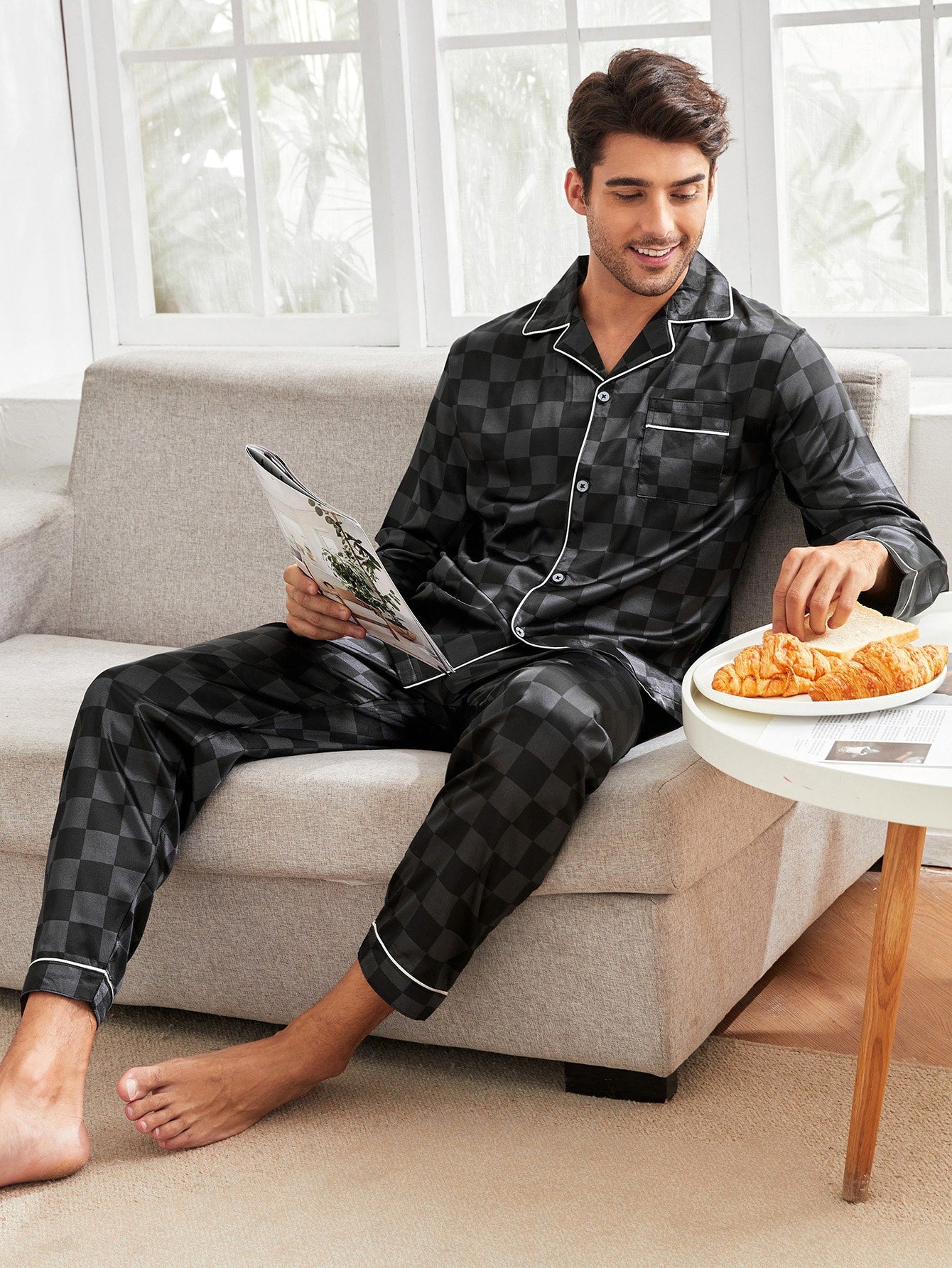 Men Satin Checker Pyjama Set